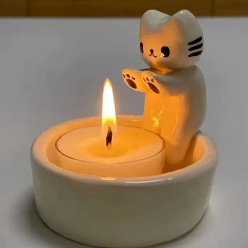 Cute Kitten Candle Holder – Creative Cartoon Cat Aromatherapy Candlestick
